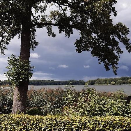 Bungalow Idylle Am See Villa Neuruppin Exterior photo